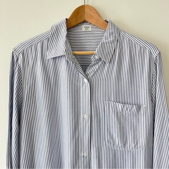 ❌SOLD ❌Aritzia Sunday Best Montana Shirt Striped button-down shirt White/Royal - Picture 4 of 10